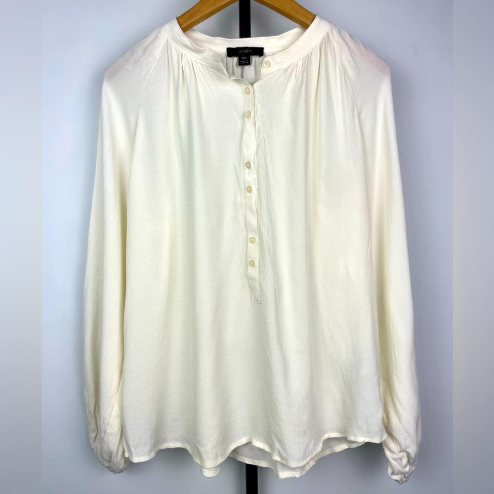 J.‎ Crew Ivory Long Sleeve Pop Over Career Flowy Blouse